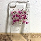 作品ピンクかすみ草のブーケ風iPhoneケース