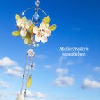 作品ひらひら桜の贈り物サンキャッチャー☆30 ㎜K9進素材クリスタルガラスプリズム