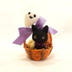 作品羊毛フェルトのハロウィン飾り　黒猫とオバケちゃん、ジャックオランタンのバスケット