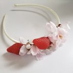 作品桜いちごカチューシャ　〜ホワイト〜