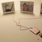 作品1GB 大切な思い出だけ守る小さなアクセサリー＋ microSD｜Chrome Pink Gold