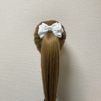 作品240307 手のひらサイズのヘアリボンポニーフック　白