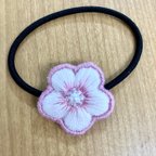 作品《送料無料》刺繍ヘアゴム（お花ピンク）