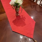 作品真紅のタッセル付きの正絹テーブルランナー　クリスマス1698