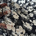 作品c1976 花柄　ボタニカルフラワー上質 刺繍生地 総レース生地　レトロ生地  ネットチュール　モノトーンブラック