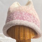 作品見方によっては猫耳かもしれないハット　ニット帽　ハンドメイド　ピンク