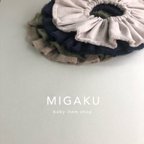 作品✴︎リニューアル✴︎・・・【fringe frill bib】スタイ　シンプル　つけ襟　韓国　男の子　女の子　出産祝い　出産準備　入園準備