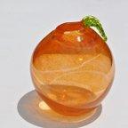作品りんごガラスの一輪挿し／オレンジ
