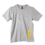 作品がちょう柄のメンズ半袖Tシャツ