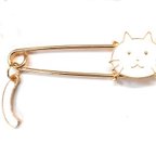 作品猫 ねこ ネコ クリップ ホワイト 尻尾が動く 猫クリップ ブローチ スカーフクリップ ベース 素材 Shareki cat-clip-w
