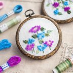 作品紫陽花の刺繍製作キット＿A.F.E6種の手芸素材で製作する簡単刺繍キットです