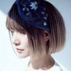 作品「Royal Blue」お花刺繍 リネン ヘアバンド/カチューシャ 【受注販売】