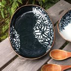 作品浜菊　カレー皿　オーバル型　黒／黒　Oval beach Chrysanthemum　Black/black