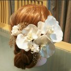 作品＊再販多数＊ 胡蝶蘭の髪飾り ヘアアクセサリー　ウエディング　ブライダル　結婚式 成人式  卒業式　前撮り　ヘッドドレス  白無垢 色打掛　振袖　袴などに