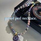 作品Pastel perl necklace.