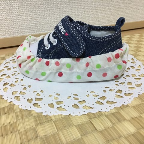 靴カバー☆赤×緑ドット