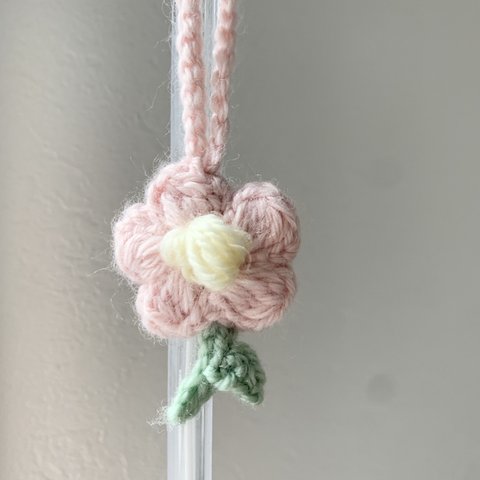 お花[ピンク] あみぐるみキーホルダー　かぎ針編み