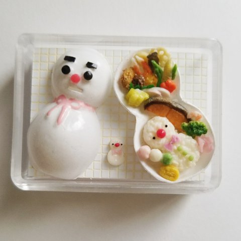 雪だるまのお弁当　ピンクリボン　otomenokai ミニチュア