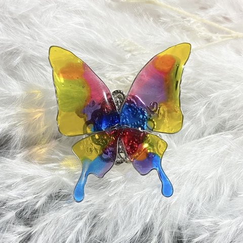 虹色　蝶々　透かしリング