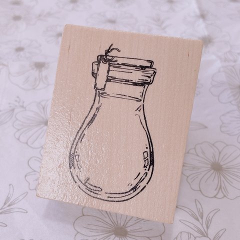 【送料無料】★New★木製スタンプ　レトロ　アンティーク　ビンテージ　小瓶