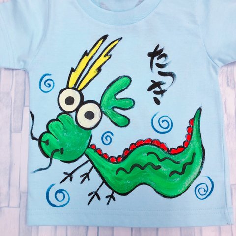 でっかい龍Ｔシャツ