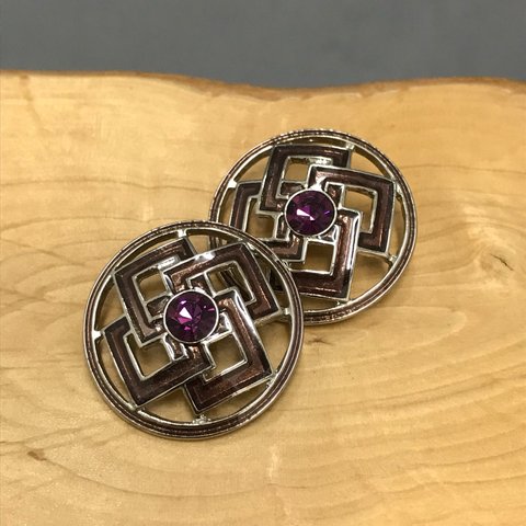 24ｍｍ◇2個入◇　卍のようなボタン【パープル】