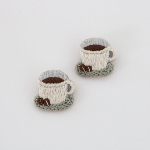 コーヒーと豆　手刺繍ブローチ