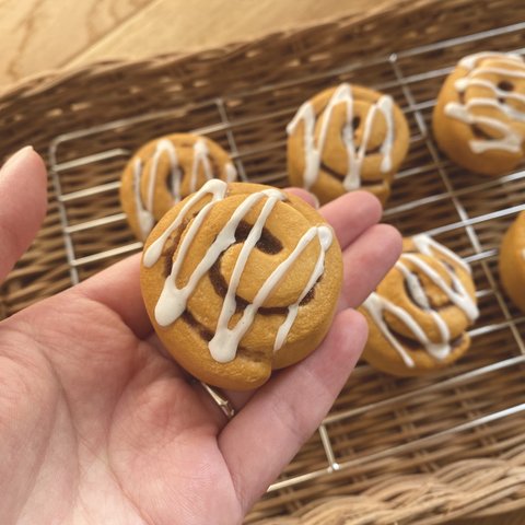 おままごとシナモンロール