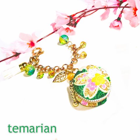 ちりめん💛マカロン☆バッグチャーム　アクセサリーケース　爽緑の桜