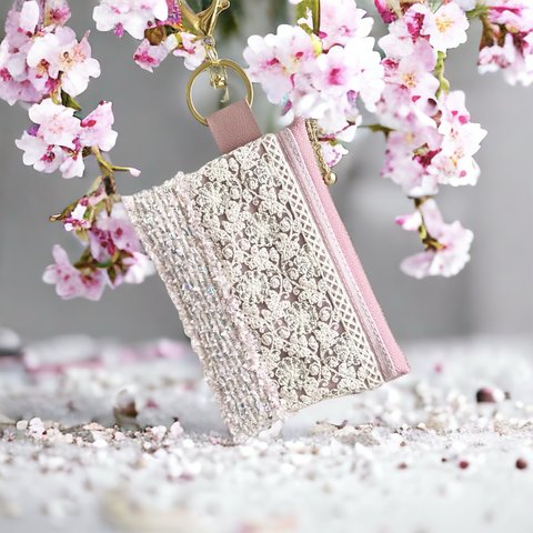 桜ピンク/インド刺繍×帆布★キーホルダー付きフラットポーチ/マルチケース