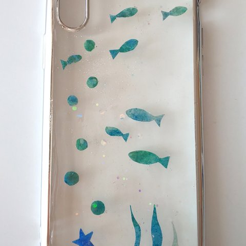 夏の海！魚が泳ぐiPhoneケース iPhoneＸその他ほぼ全機種対応