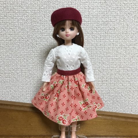 リカちゃんの洋服＆ベレー帽