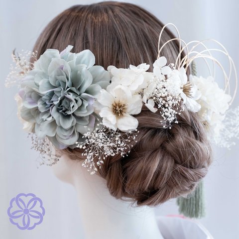 くすみブルーグリーンのダリアと林檎の花の髪かざり　タッセル付きヘアアクセサリー　成人式　着物　和装　ウェディング　打掛　花嫁　結婚式ヘッドドレス