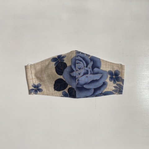 【再販】ブルーの薔薇柄、花柄マスク☆ゴム紐付き☆浴衣生地の立体布マスク☆個包装