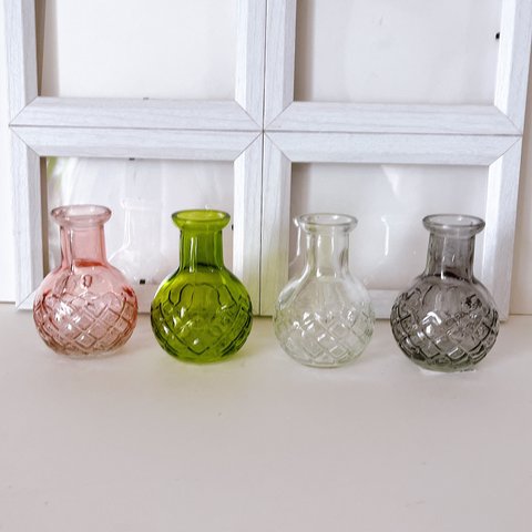 小さな花活けを楽しむ　選ぶガラス花器  生花にも　アーティフィシャルにも　涼やかクリアガラス　小さな花瓶　ガラス　フラワーベース　花器