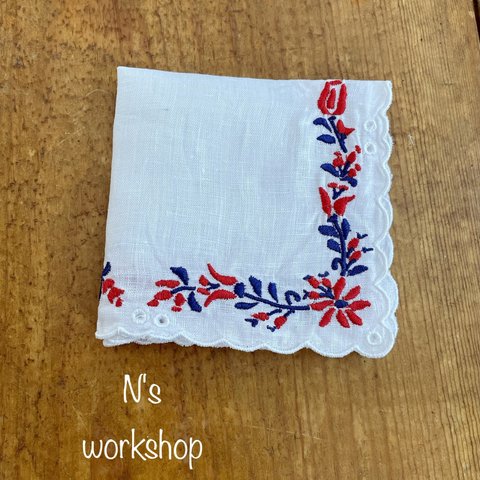 刺繍のハンカチ