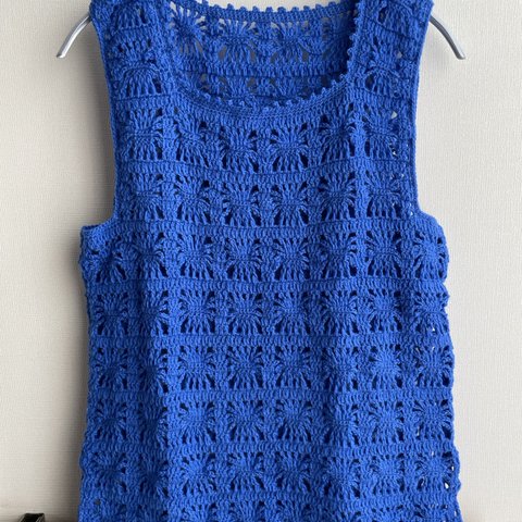 ⭐︎お値下げしました⭐︎ 毛糸　手編みのベスト　毛混　ブルー