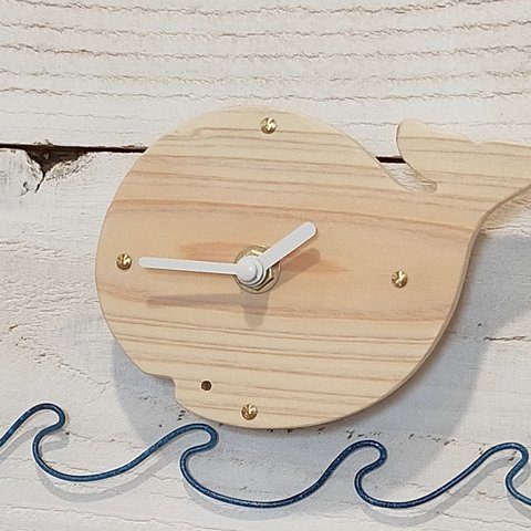 波と くじらの掛け時計(木)(木製)