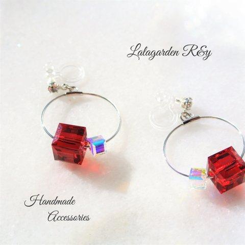 Red Cube Earrings　イヤリング　樹脂イヤリング　樹脂ノンホールピアス　R&y129