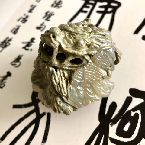 新潟阿賀野産モスアゲート手彫り置物 線香立て 龍