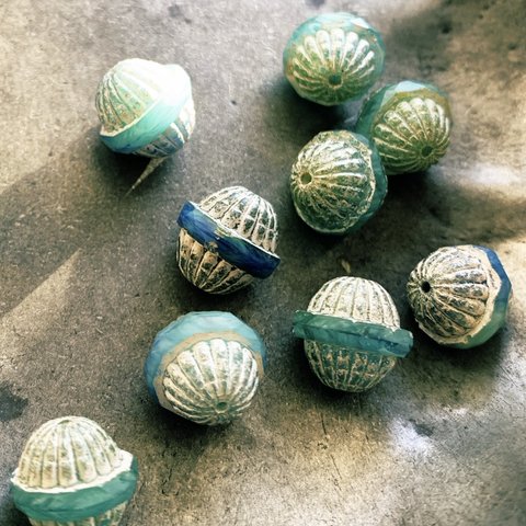 【4コセット】JIRI＊IVANA#czech beads#チェコビーズ　UFO🛸Saturn🪐12✖️11㍉ irregular blue green/silver