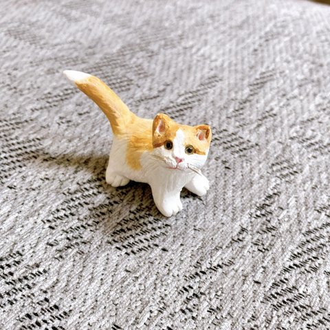 マンチカン　猫　子猫　ミニチュア　フィギュア　置物　オブジェ