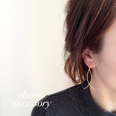 new☺︎シンプルカーブearring