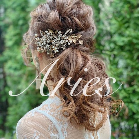 小枝　ウェディング　ヘッドドレス　ブライダル　ヘアアクセサリー　リーフ　ビジュー　ゴールド　結婚式　花嫁　披露宴