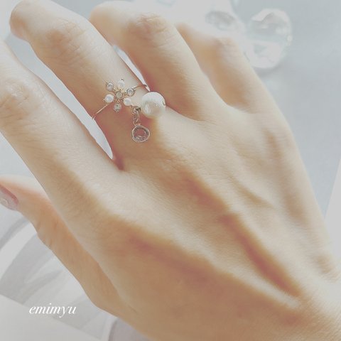 Crystal &Pearl Snow Ring