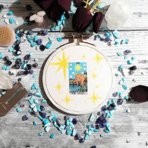 木製刺繡枠 タロットカード 壁掛け インテリア雑貨 The Star 星 ☆ ヴィンテージホワイト