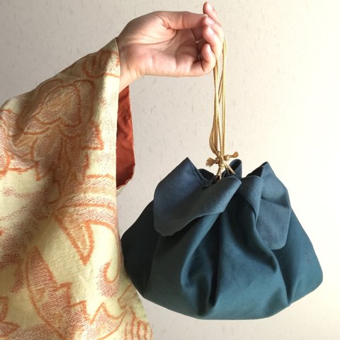 形しっかり花巾着　深緑青　Well-shaped drawstring bag for kimono, deep patina