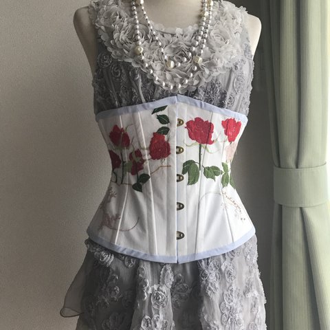 薔薇と蜥蜴　刺繍コラボコルセット