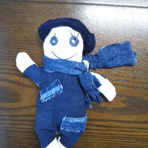 ハンドメイド　ぬいぐるみ（藍・大）