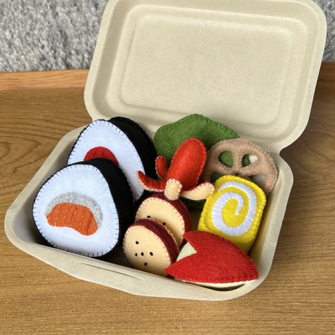 おままごと・セット【おにぎり弁当】①